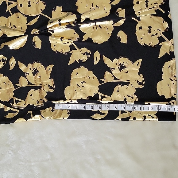 NWT RACHEL ROY. Blouse Women's. Black & Gold Floral Stylish. Size 3X. - Picture 9 of 13